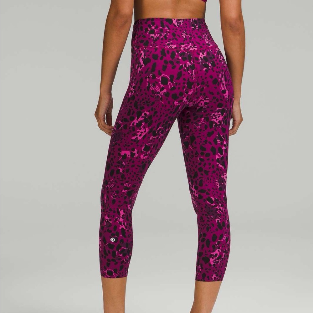 Lululemon Base Pace High-Rise Crop 23"
Cheetah Camo Magenta Purple Size 2